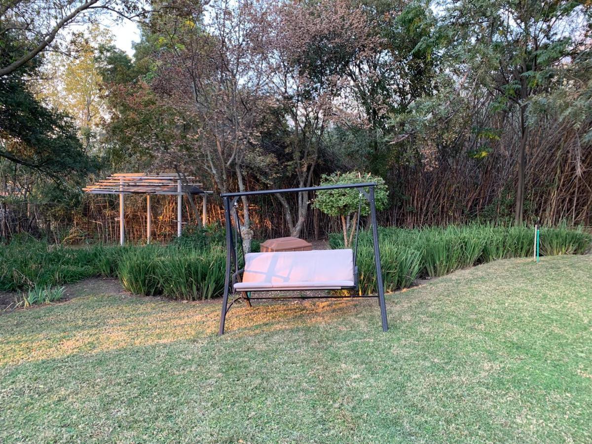 Weeping Willow Midrand Kültér fotó
